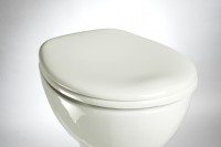 WC Sitz Duroplast Venezia mit Edelstahlscharnieren in verschiedenen Farben